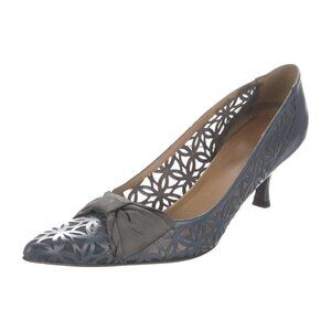 Stuart Weitzman Leather Floral Print Pumps - Sz 9 Narrow